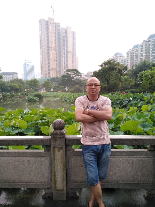 baoli的第三张照片--全国闪婚服务中心