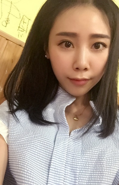 九亿少女的梦的第一张照片--全国闪婚服务中心
