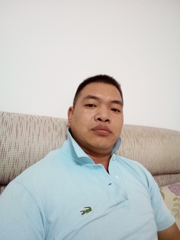 叶子的第一张照片--全国闪婚服务中心