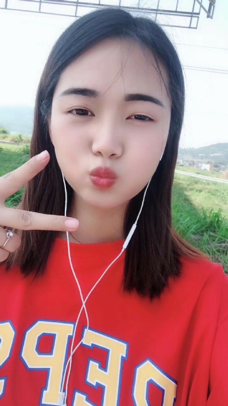深拥必定温暖的第一张照片--全国闪婚服务中心