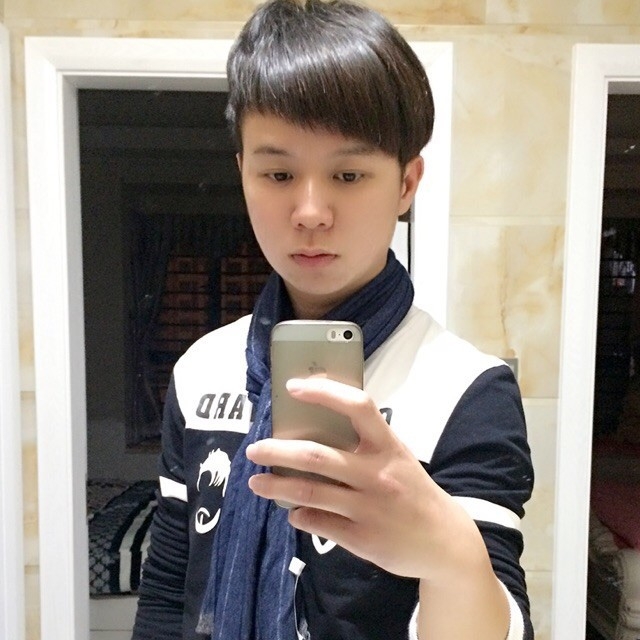 暗里着迷的第二张照片--全国闪婚服务中心