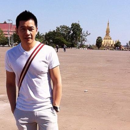 稳稳的男人的第一张照片--全国闪婚服务中心