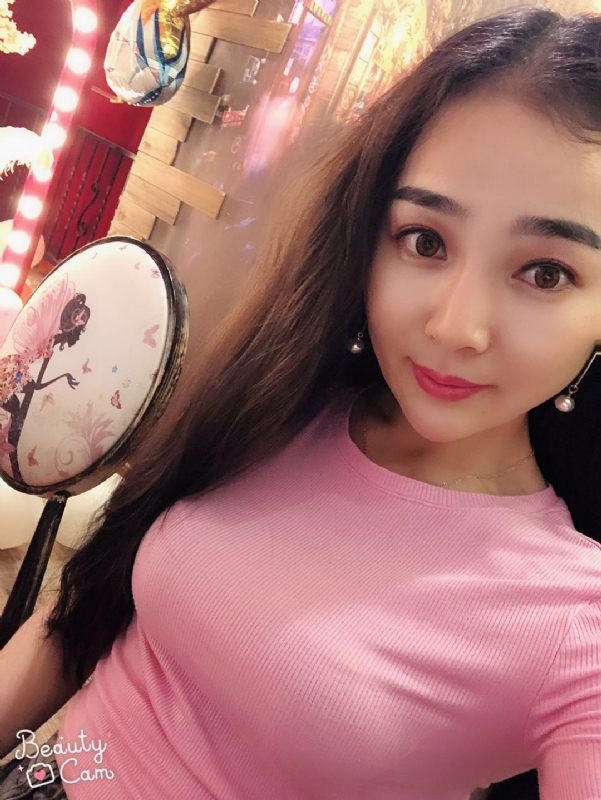 萍水相逢的第一张照片--全国闪婚服务中心