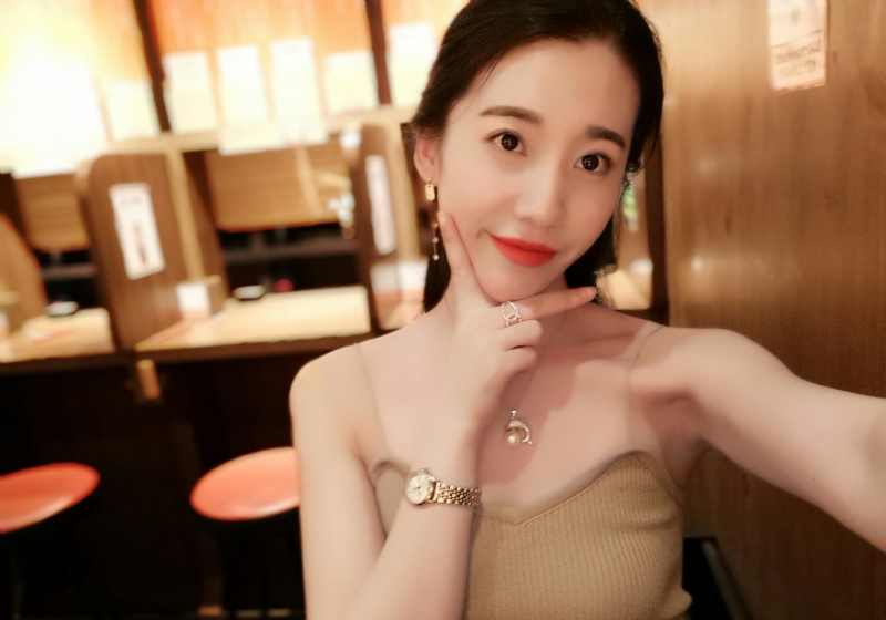 杨文嘉的第一张照片--全国闪婚服务中心