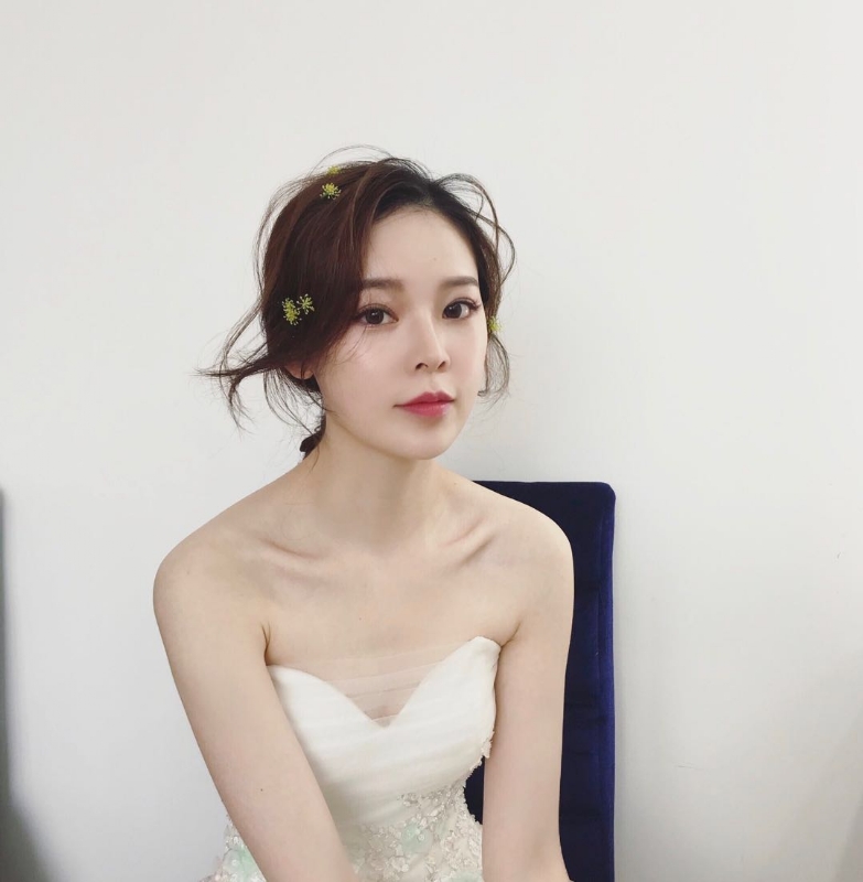菲阔~的第一张照片--全国闪婚服务中心