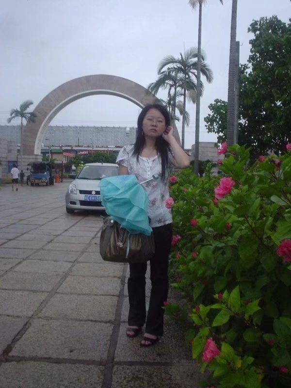 陈美美的第一张照片--全国闪婚服务中心