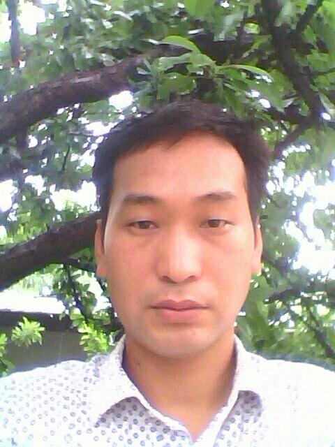 蓝天与白云的第一张照片--全国闪婚服务中心
