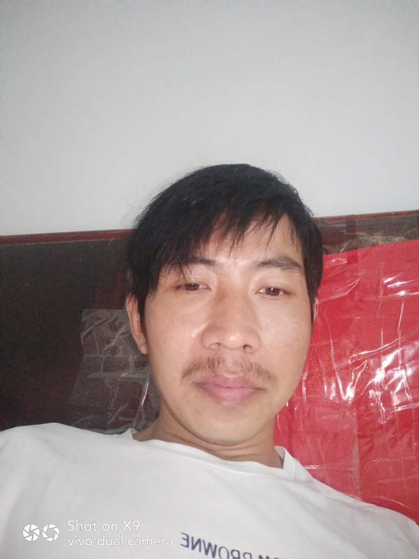 开心过着每一天的第一张照片--全国闪婚服务中心