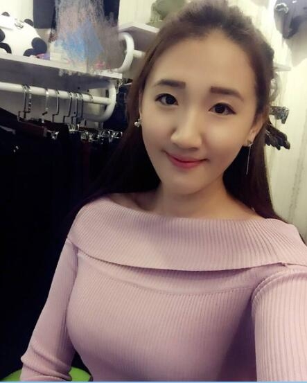 小玲玲的第一张照片--全国闪婚服务中心