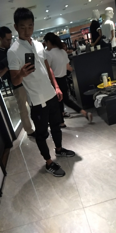 等你的第一张照片--全国闪婚服务中心