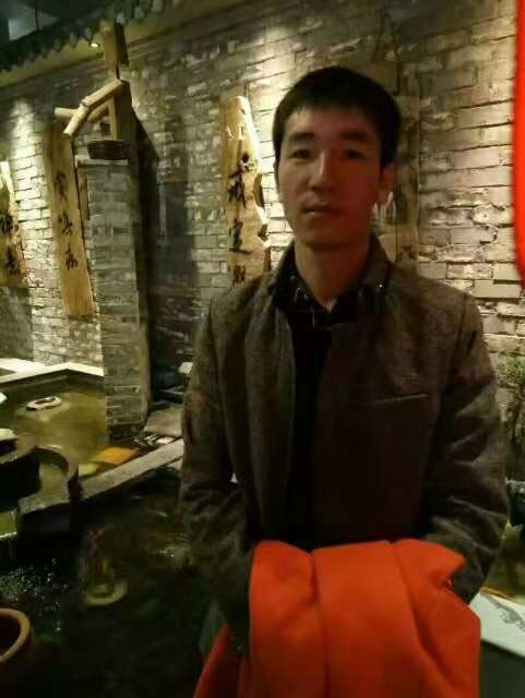 王森的第一张照片--全国闪婚服务中心