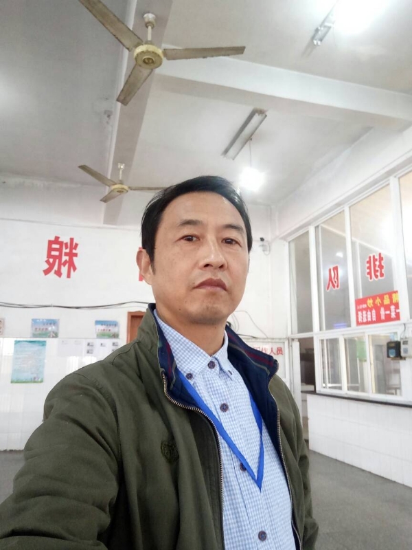明月的第三张照片--全国闪婚服务中心