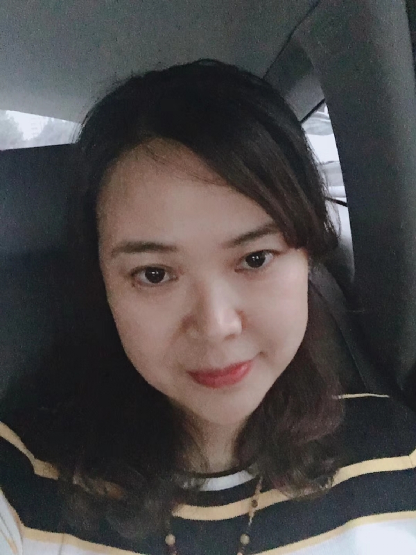 欣的第一张照片--全国闪婚服务中心