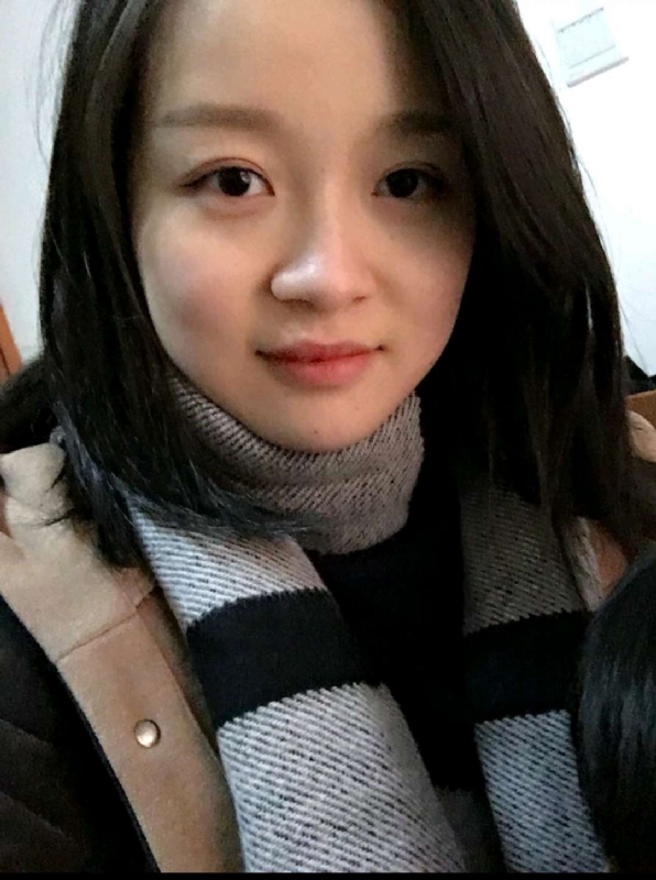 凤姐的第三张照片--全国闪婚服务中心