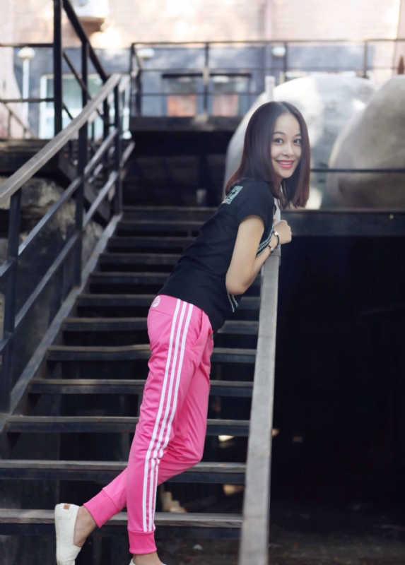 玉儿小骄傲的第一张照片--全国闪婚服务中心