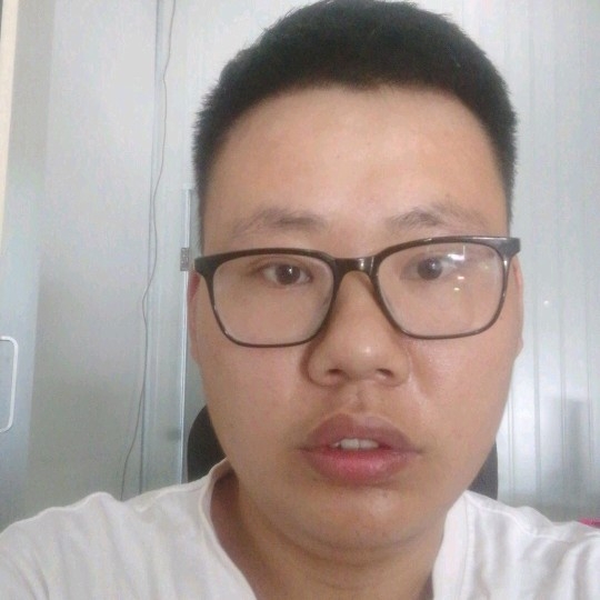 梦醒时分的第一张照片--全国闪婚服务中心
