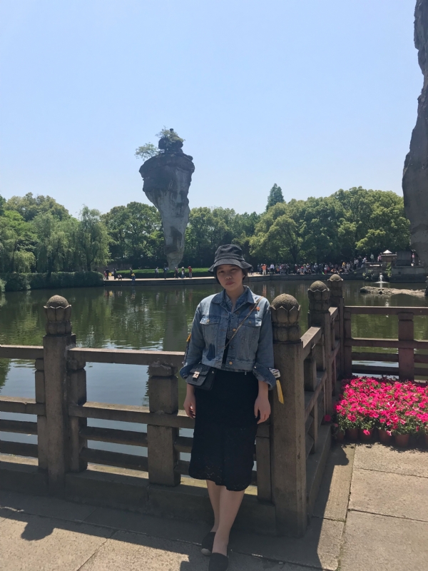 lynn的第三张照片--全国闪婚服务中心