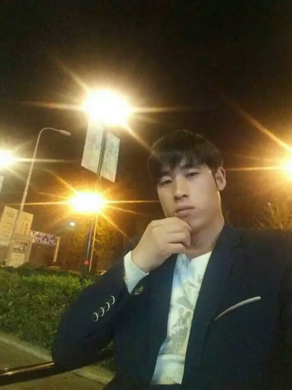 往事清零的第一张照片--全国闪婚服务中心
