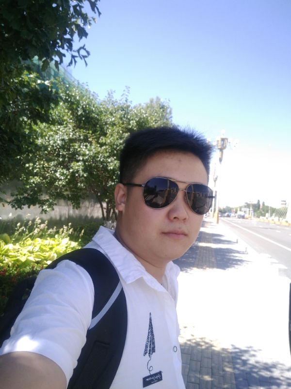 从新开始的第一张照片--全国闪婚服务中心