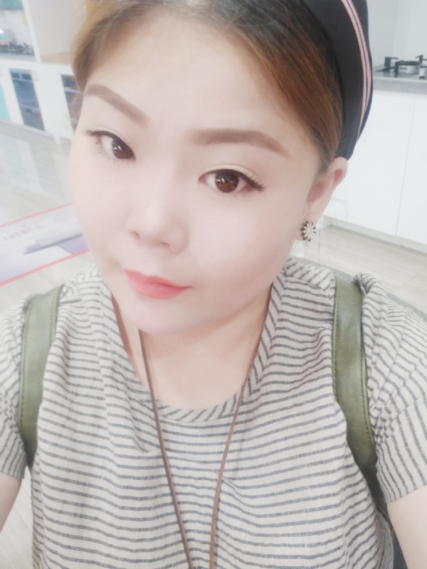 幸福一生的第一张照片--全国闪婚服务中心