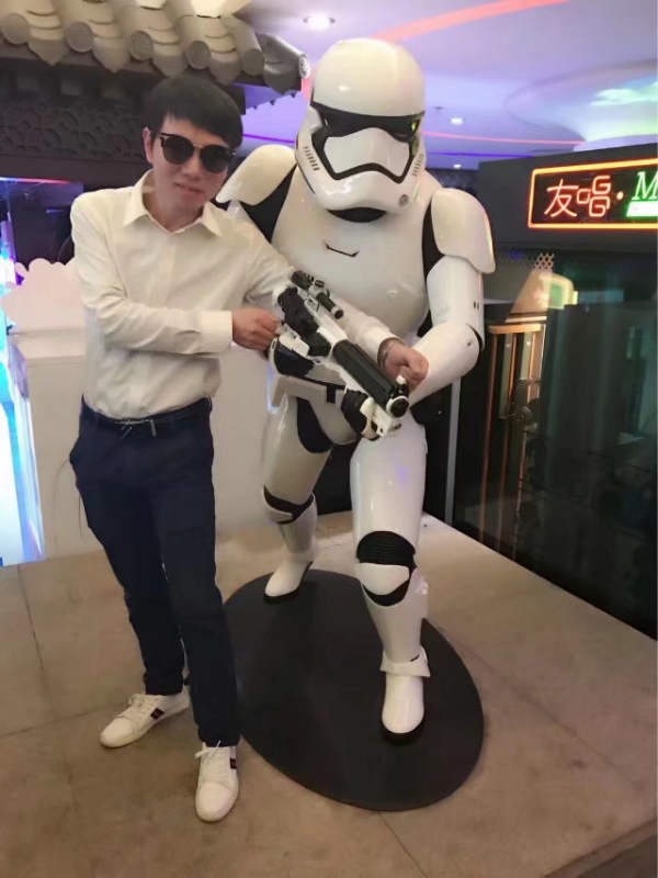 谁是我向往的以后的第二张照片--全国闪婚服务中心