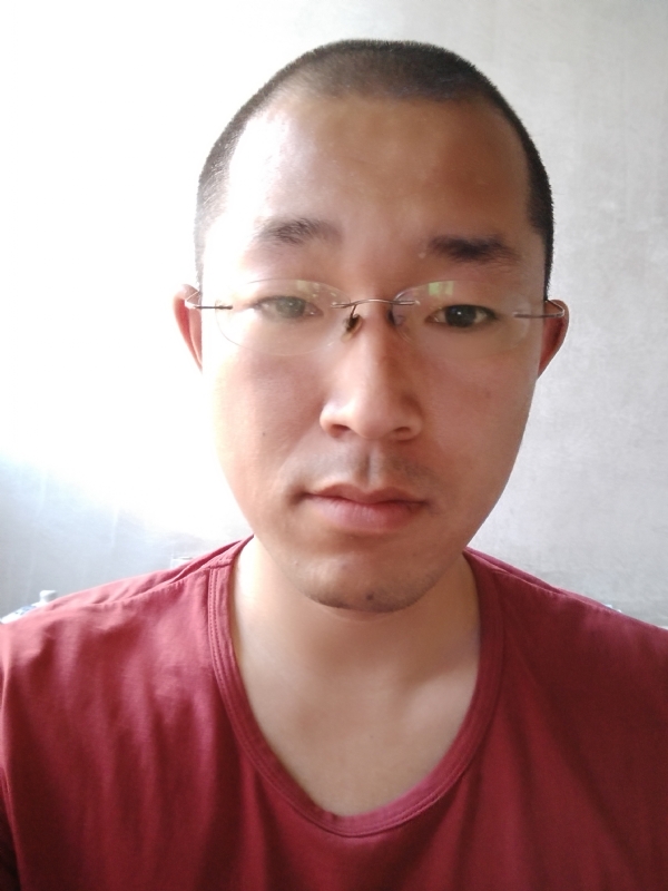 陌生吟的第一张照片--全国闪婚服务中心