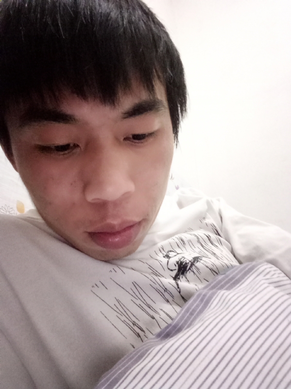 星星的第一张照片--全国闪婚服务中心