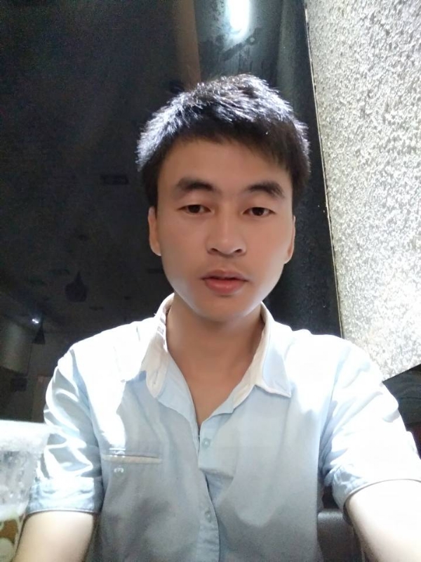再见理想的第一张照片--全国闪婚服务中心