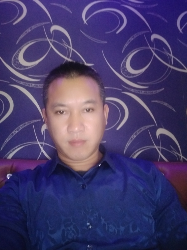地铁一号的第一张照片--全国闪婚服务中心