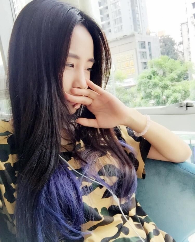 陳蓓蓓的第一张照片--全国闪婚服务中心