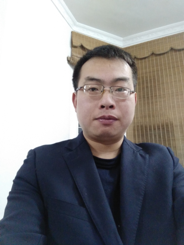 简单爱的第一张照片--全国闪婚服务中心