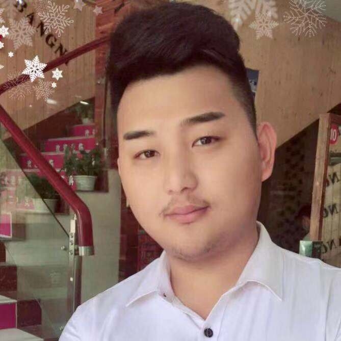 孤独的小飞象的第一张照片--全国闪婚服务中心