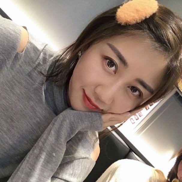 叶可欣的第一张照片--全国闪婚服务中心