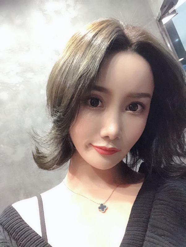 曼妥思的第一张照片--全国闪婚服务中心