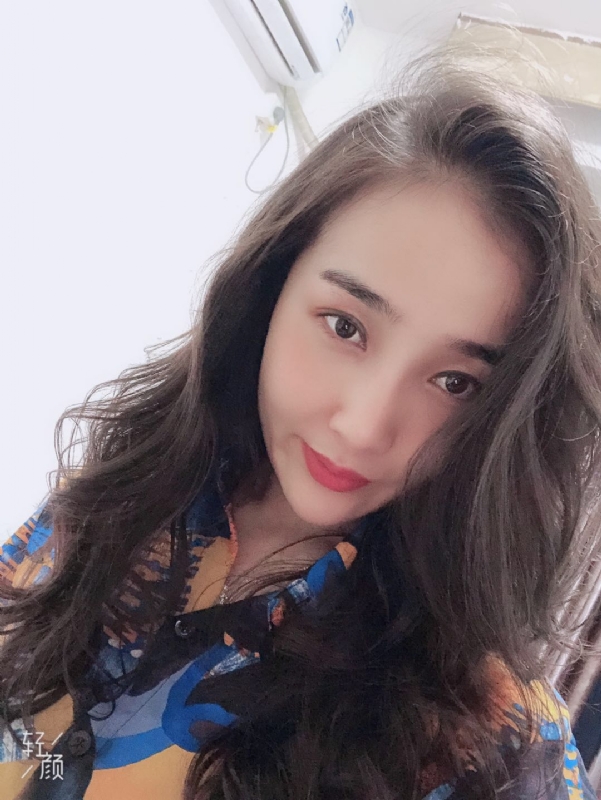 陌上花开的第一张照片--全国闪婚服务中心