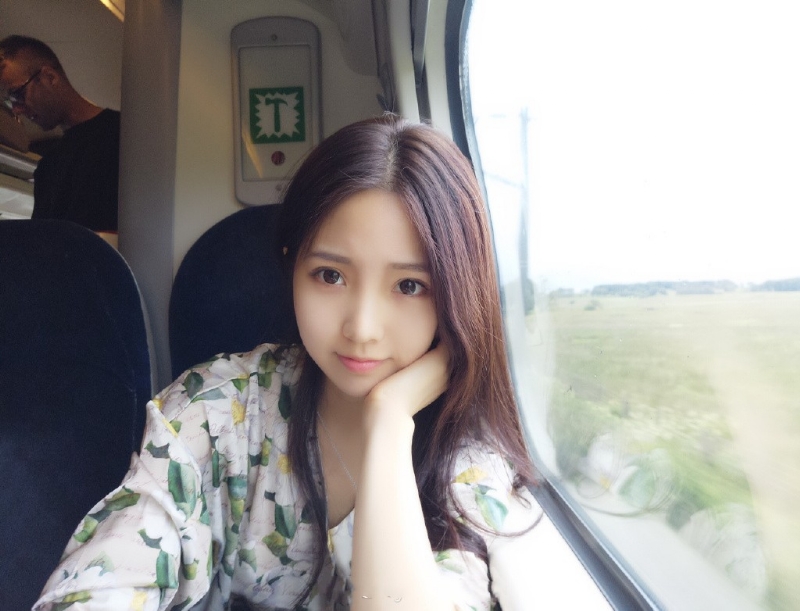 冰艳残阳的第一张照片--全国闪婚服务中心