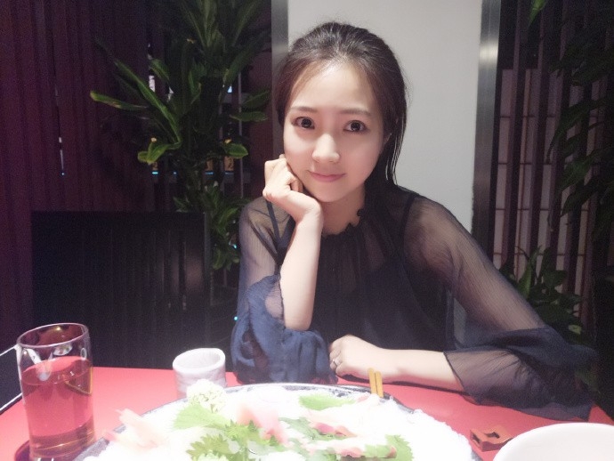 冰艳残阳的第三张照片--全国闪婚服务中心
