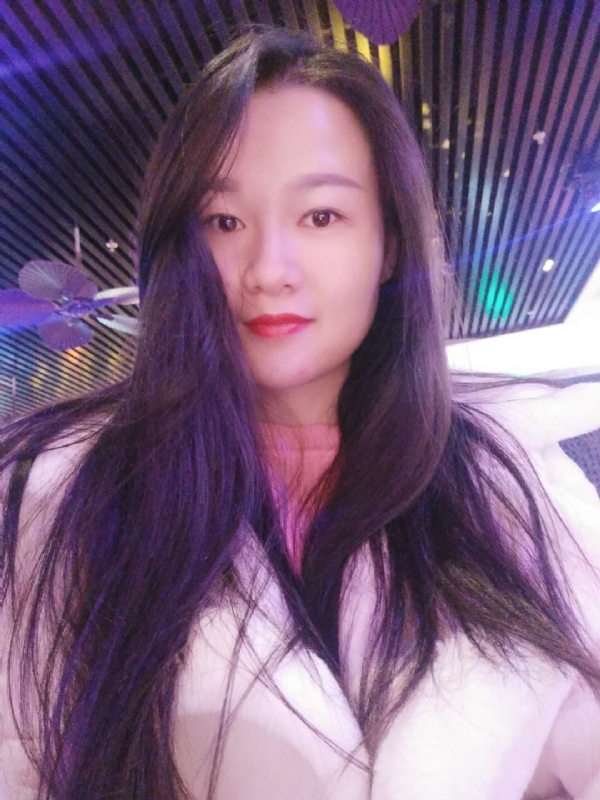 婉瑩的第三张照片--全国闪婚服务中心
