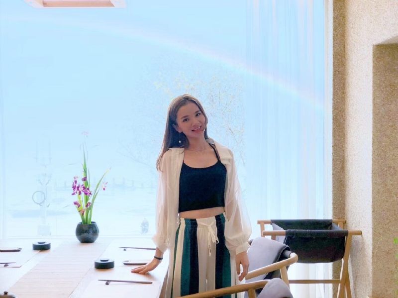 茜灵的第二张照片--全国闪婚服务中心