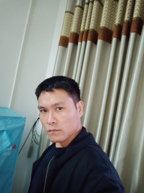 心如止水的第一张照片--全国闪婚服务中心