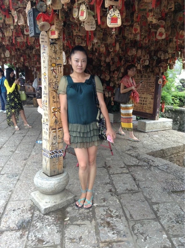 米粒的第一张照片--全国闪婚服务中心