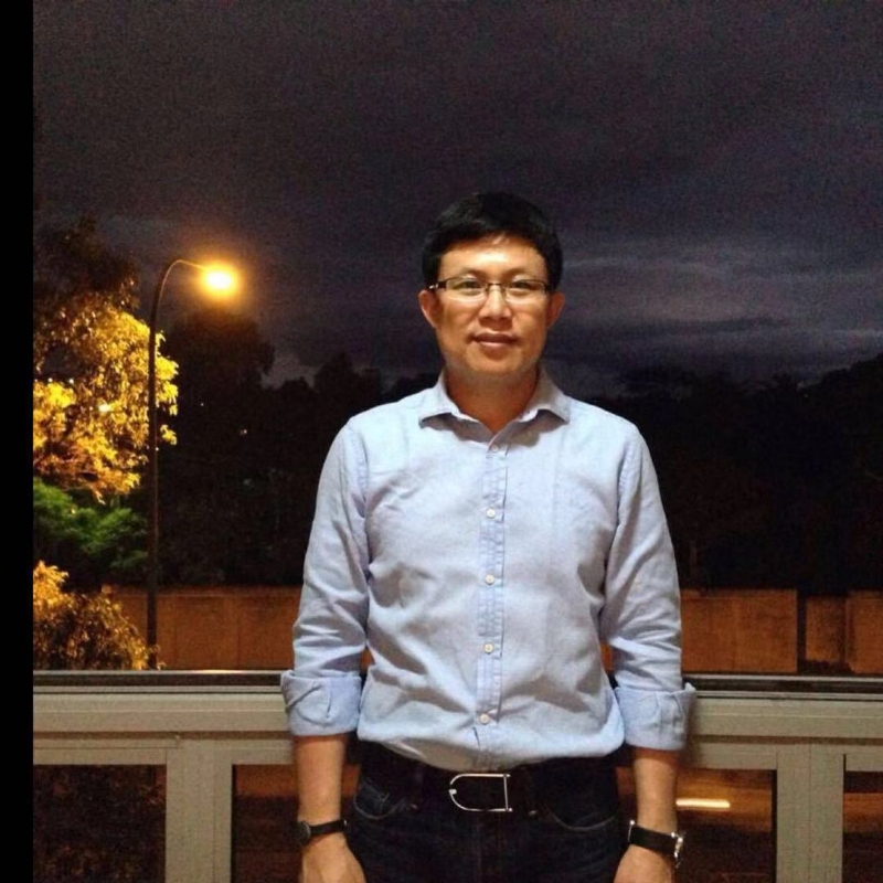 刘子刚的第一张照片--全国闪婚服务中心