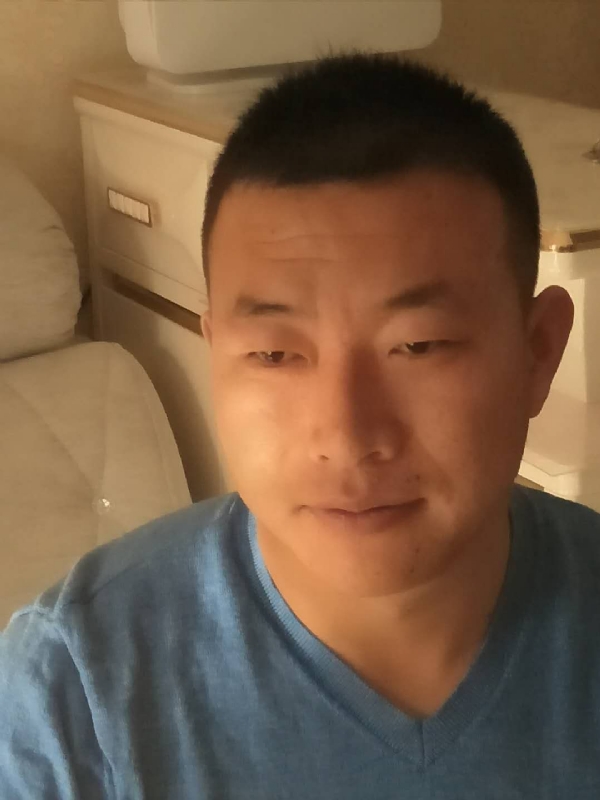 恛忆的第一张照片--全国闪婚服务中心