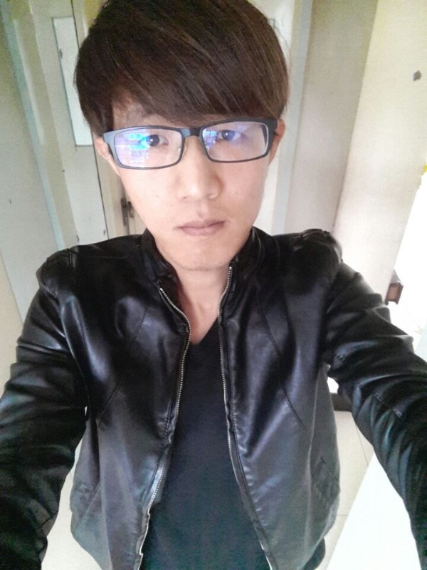 黄泉的第一张照片--全国闪婚服务中心