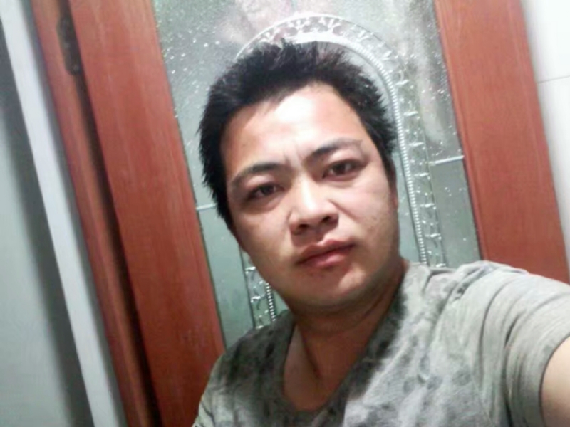 往事随风的第一张照片--全国闪婚服务中心