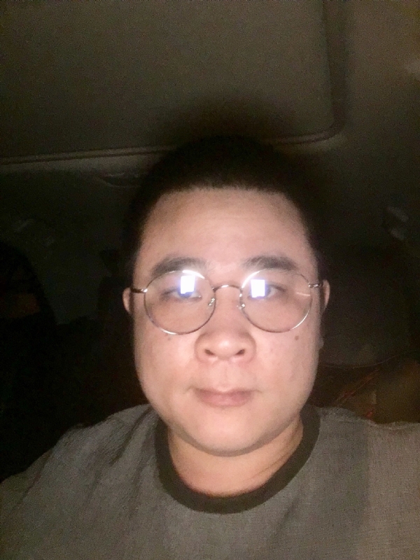 Gang的第二张照片--全国闪婚服务中心