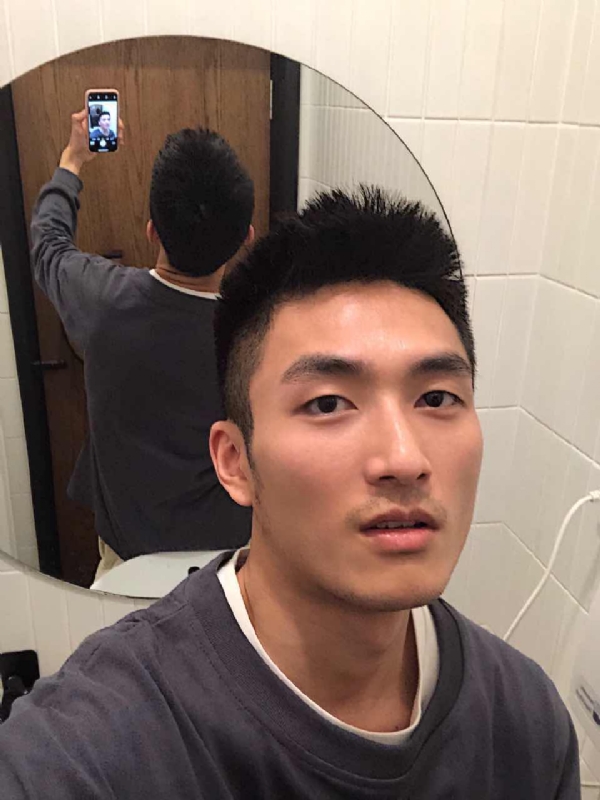 一生只有一世的第一张照片--全国闪婚服务中心