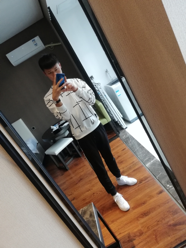 暖心人的第一张照片--全国闪婚服务中心