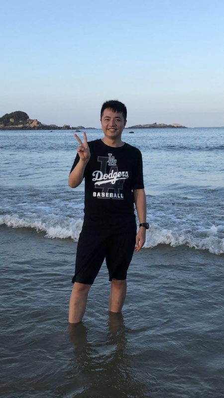 闭月的第一张照片--全国闪婚服务中心