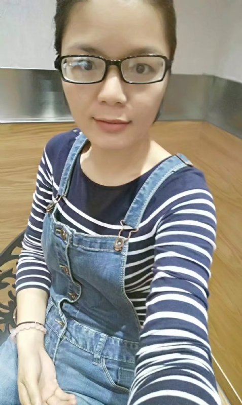 螃蟹的第一张照片--全国闪婚服务中心